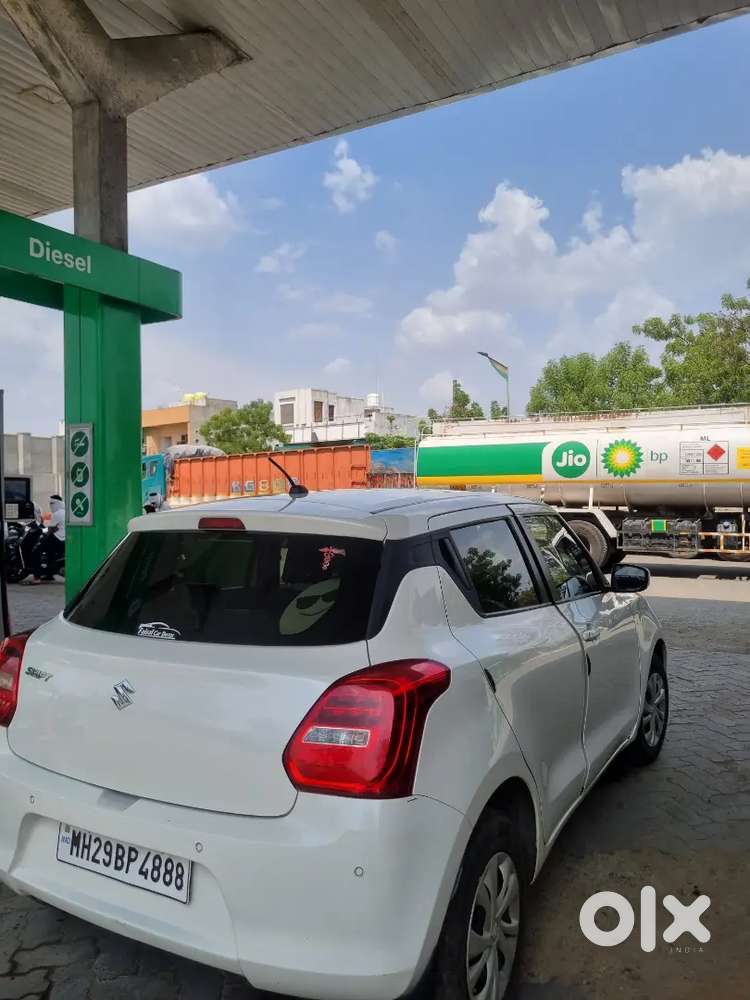 Maruti Suzuki Swift 2021