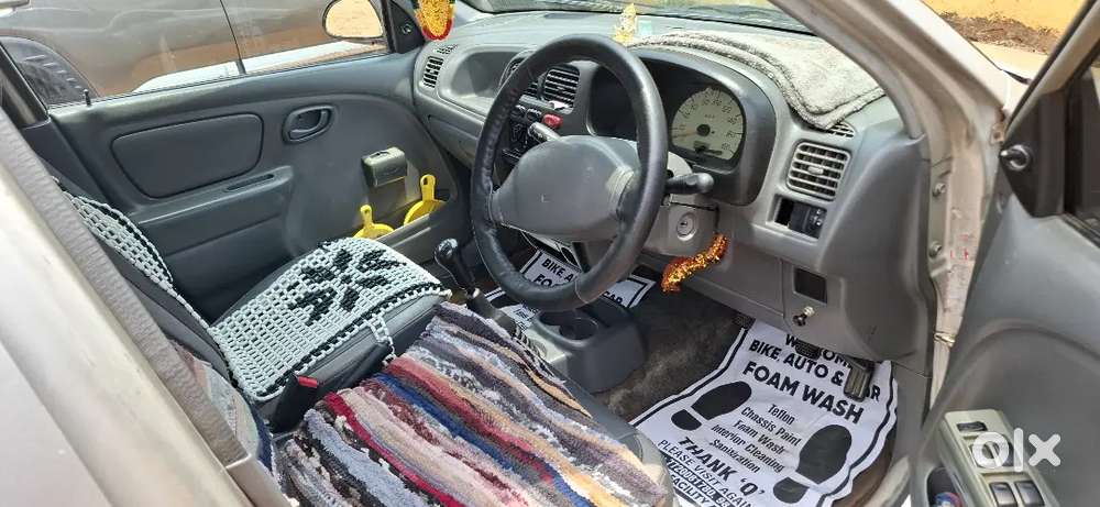 Maruti Suzuki 800 2010