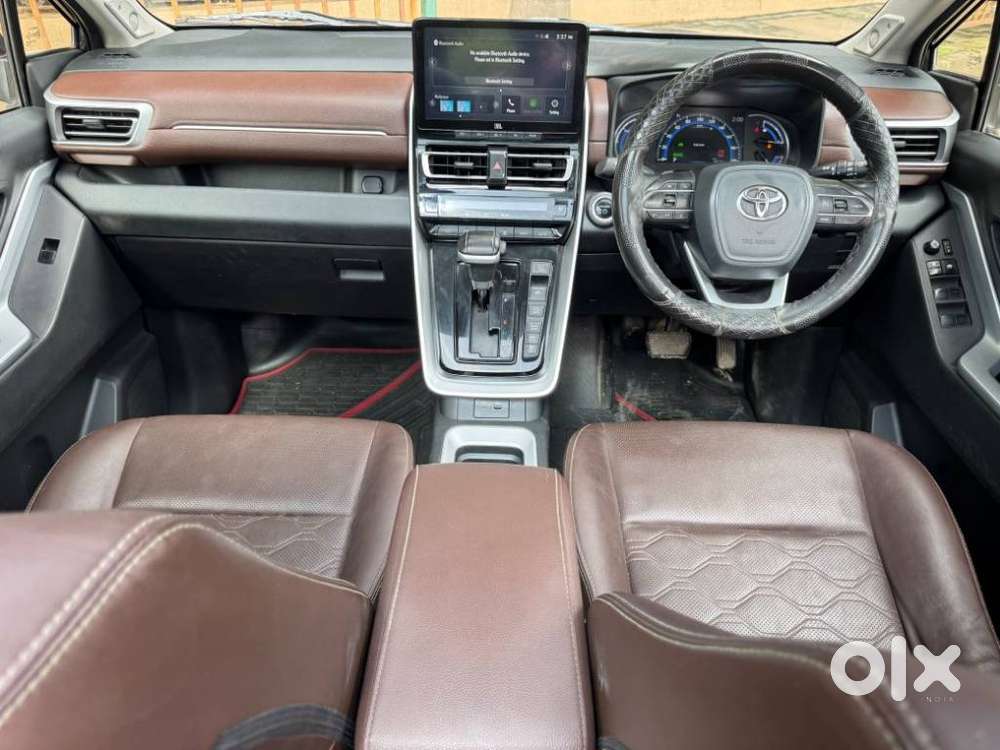 Toyota Innova Hycross 2.0 Zx Hybrid 7 Str, 2023, Petrol