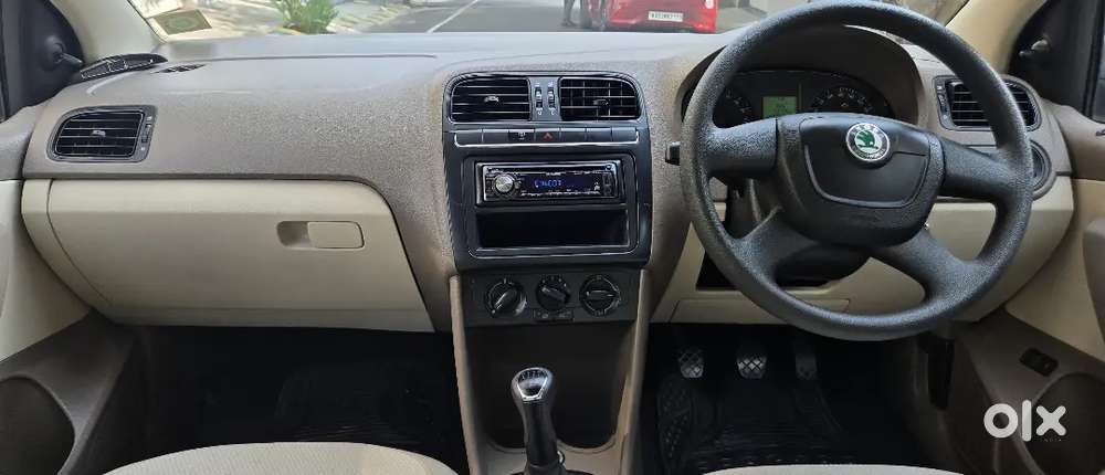 Skoda Rapid Ambition 1.6 Tdi Cr, 2012 Diesel
