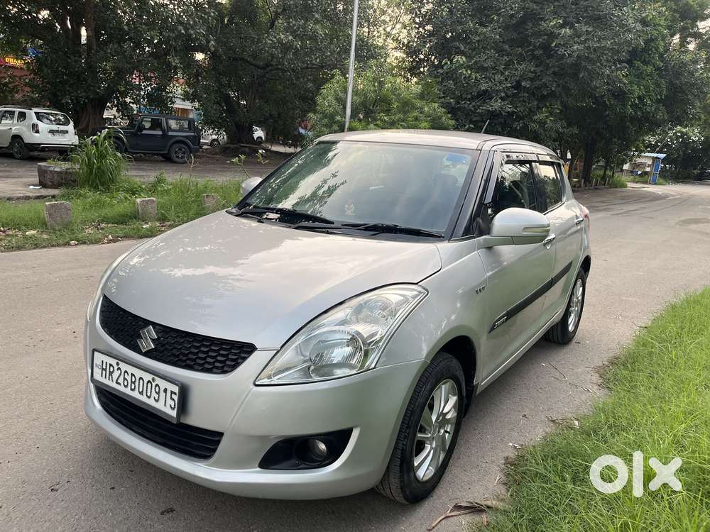 Maruti Suzuki Swift 1.2 Zxi Abs, 2012, Petrol