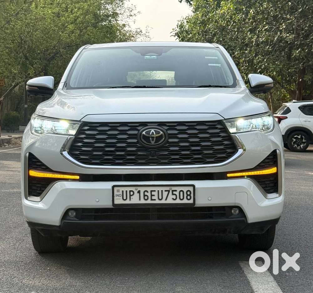 Toyota Innova Hycross 2.0 Zx (o) Hybrid 7 Str, 2025, Cng & Hybrids