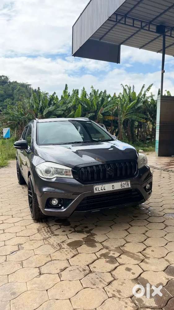 Maruti Suzuki S-cross 2016 Diesel Well Maintained