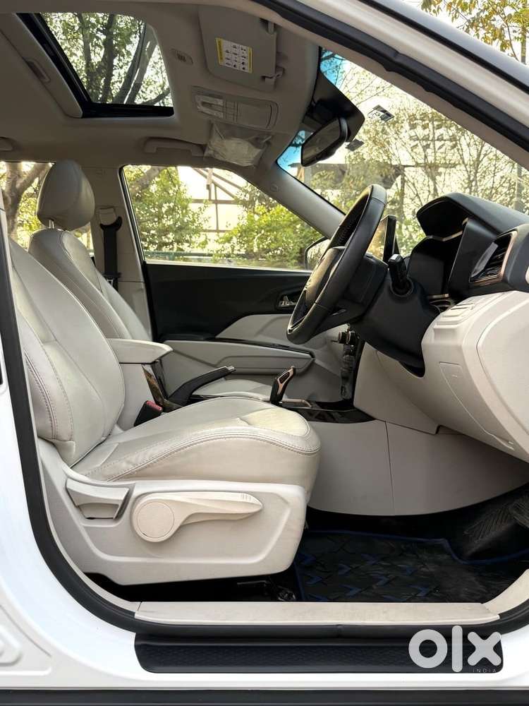 Mahindra Xuv400 Ev Ec Fast Charger, 2024, Electric