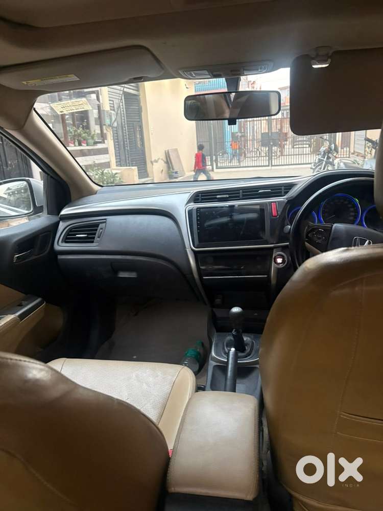 Honda City Diesel 2015 Sunroof Top Model 1st Owner