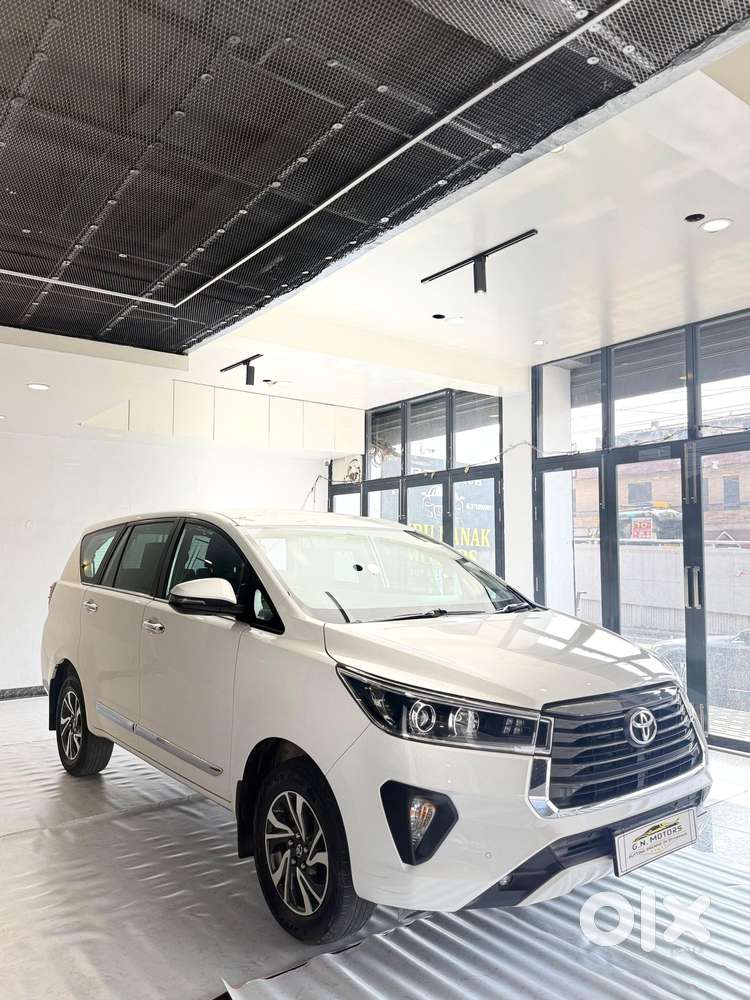 Toyota Innova Crysta 2.4 V, 2022, Diesel