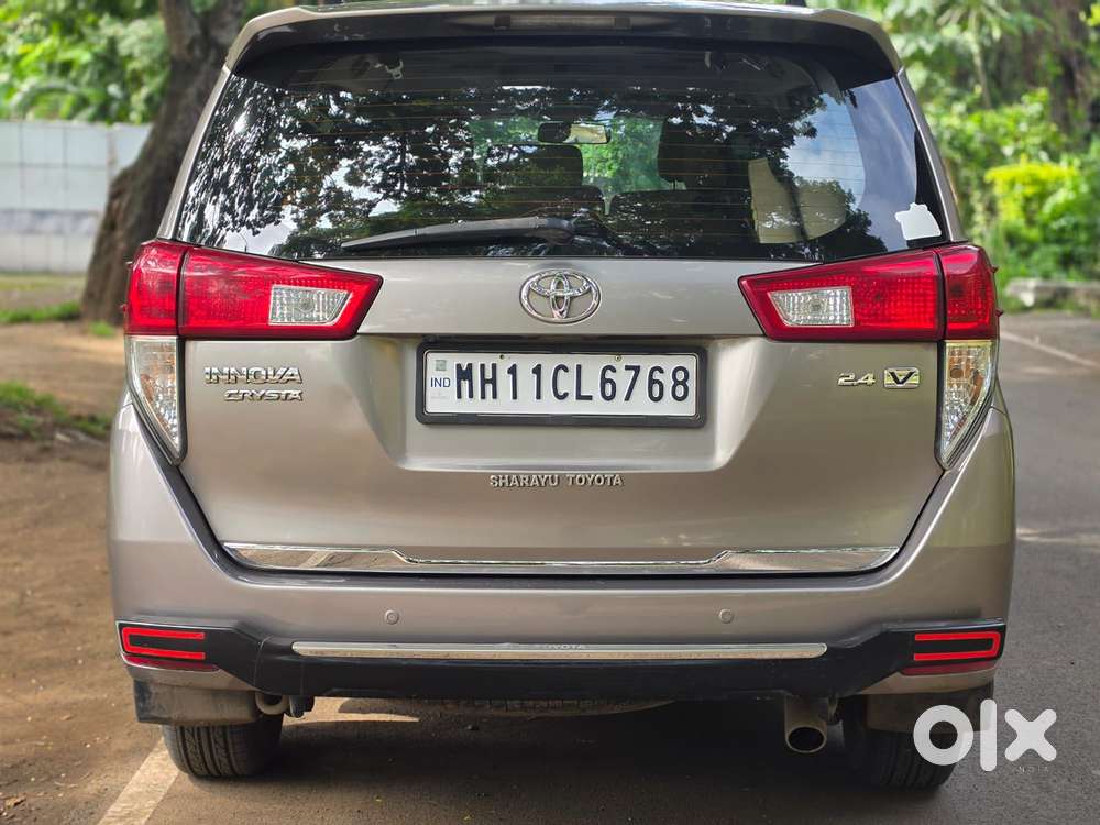 Toyota Innova Crysta 2.4 V, 2017, Diesel