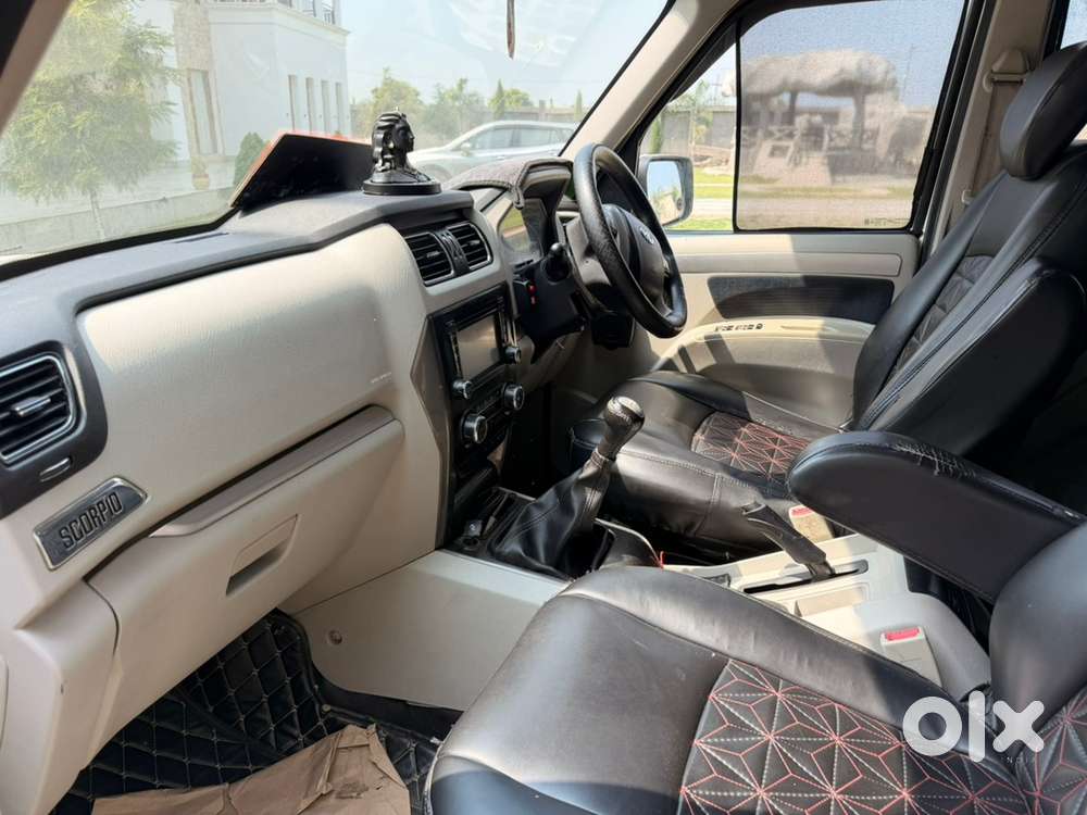 Scorpio S11 Diesel Manual 2018 Top Condition