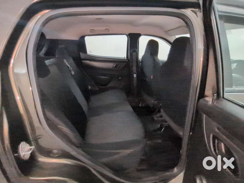 Renault Kwid 1.0 Rxt Sce Special (o), 2017, Petrol