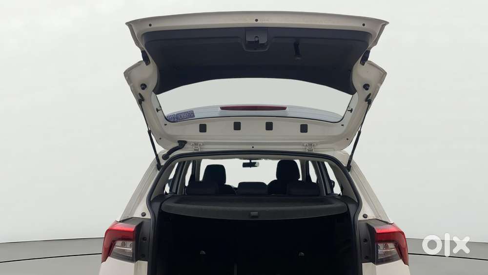 Skoda Kushaq 1.0 Ambition Classic Tsi At, 2021, Petrol