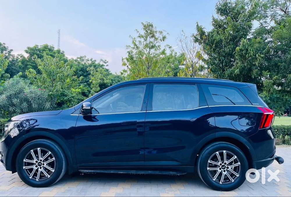 Mahindra Xuv700 2.2 Ax 7 Diesel At Luxury Pack Str, 2024, Diesel