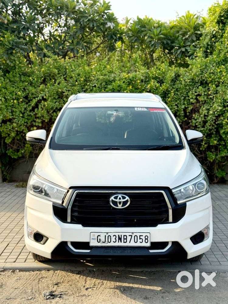 Toyota Innova Crysta 2.4 Gx Limited Edition 8 Str, 2023, Diesel