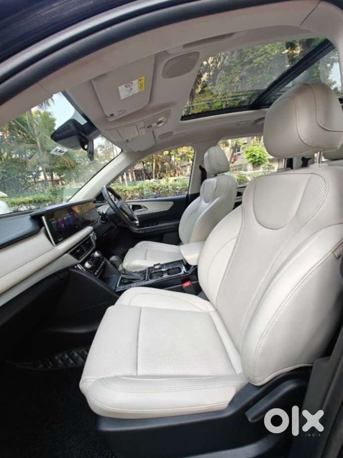 Mahindra Xuv700 Ax7l 6 Str At, 2024, Diesel
