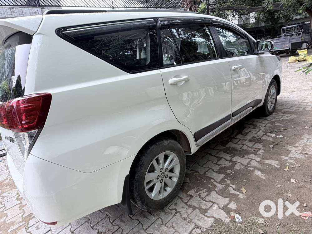 Toyota Innova Crysta 2.8 Gx At, 2018, Diesel
