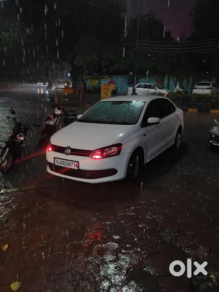 Volkswagen Vento 2011 Petrol Manual 1.6 L