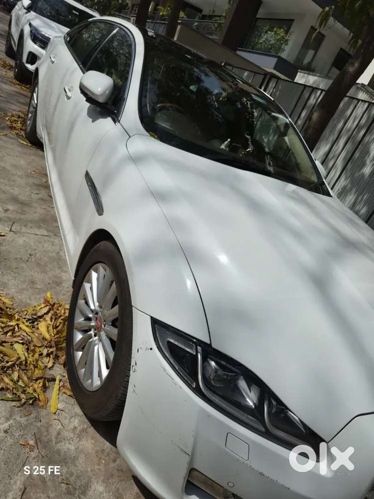 Jaguar Xj 2017 Petrol 46143 Km Driven