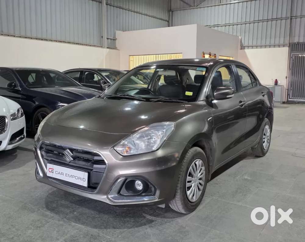 Maruti Suzuki Dzire Vxi Ags, 2022, Petrol