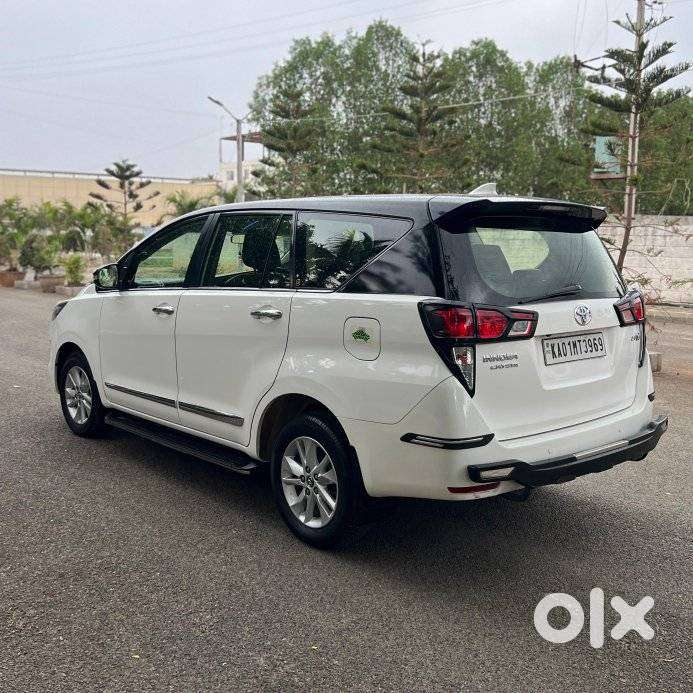 Toyota Innova Crysta 2.4 Vx Mt 8s, 2019, Diesel