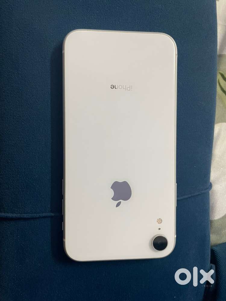 iPhone XR 64GB ホワイト　SIMロックありソフトバンク iPhone XR 64GB ホワイト SIMロックありソフトバンク iPhone XR 64GB