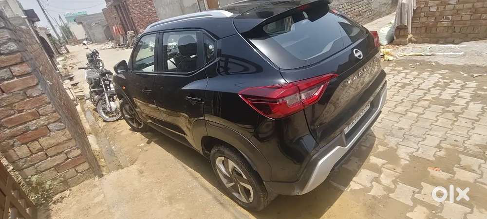 Nissan Magnite 2024 Petrol Well Maintained