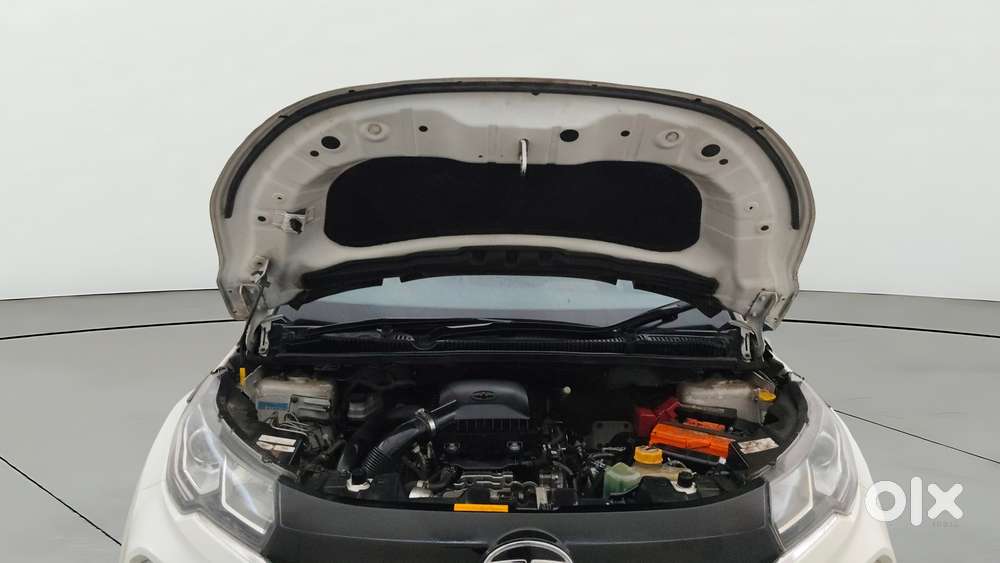 Tata Nexon 1.2 Revotron Xz Plus, 2022, Petrol