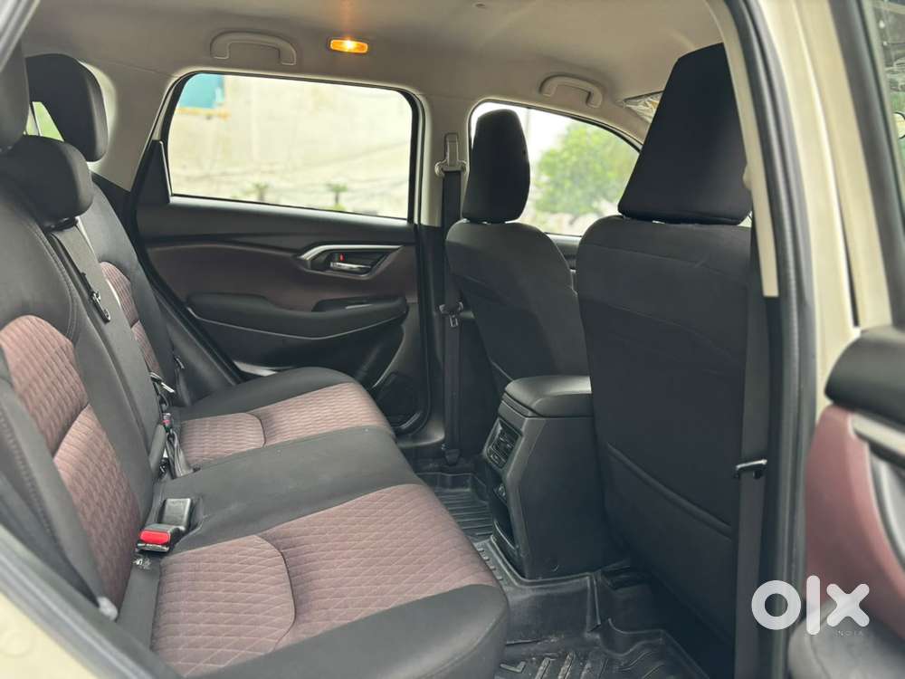 Maruti Suzuki Grand Vitara 1.5 Delta Smart Hybrid, 2024, Petrol