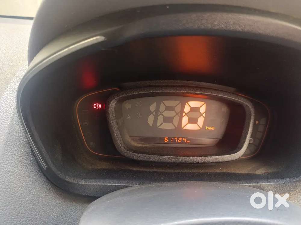 Petrol+cng Kwid Car