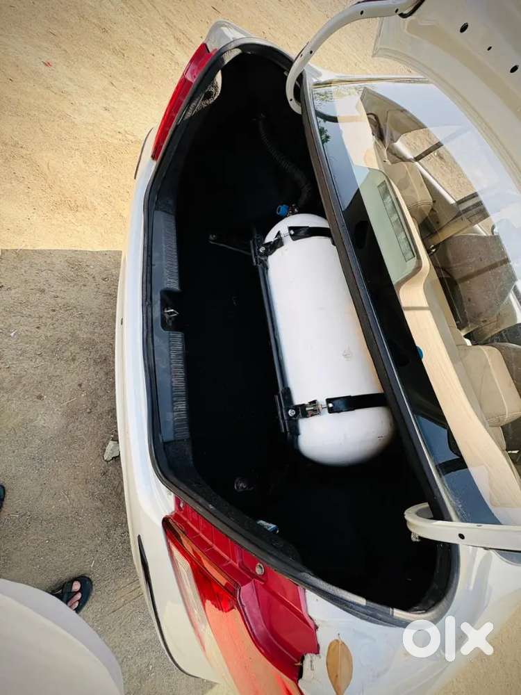 Maruti Dzire 1.2 Lxi 2023 Car