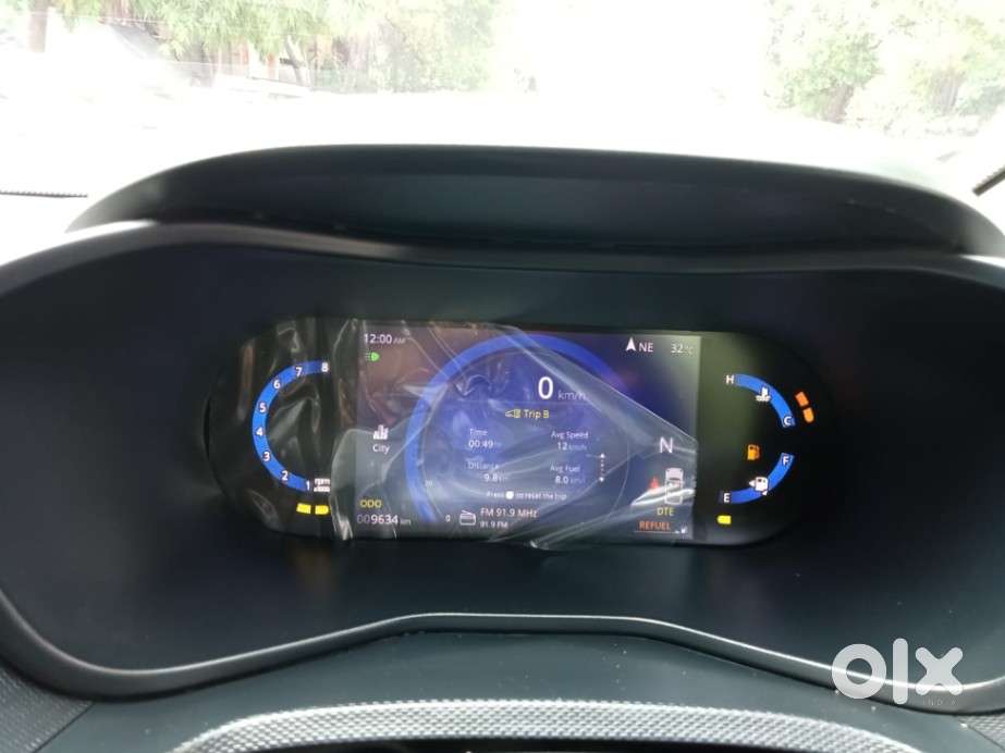 Tata Nexon Creative Plus S 1.2 Revotron Petrol 6 Amt, 2025, Petrol