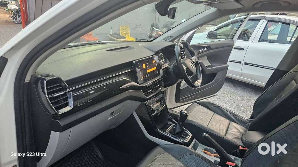 Skoda Kushaq 1.0 Tsi Style, 2022, Petrol