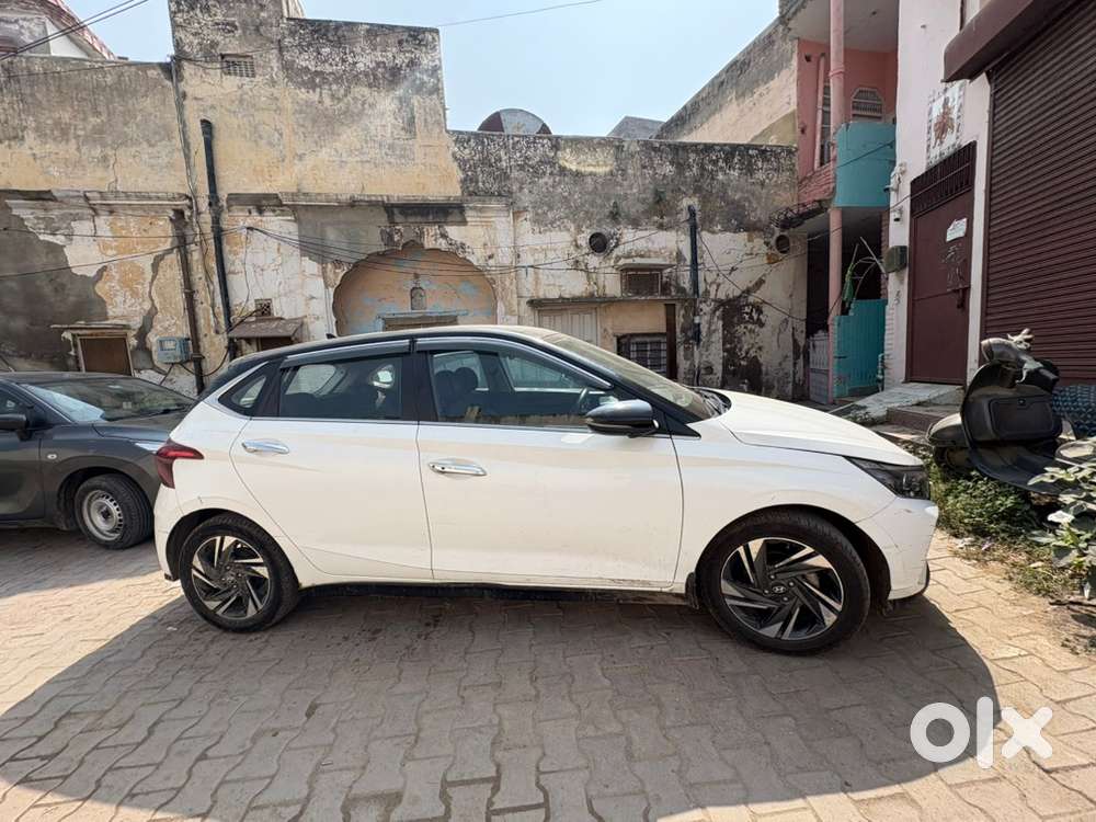 2022 Hyundai I20 Petrol Manual Dual Tone