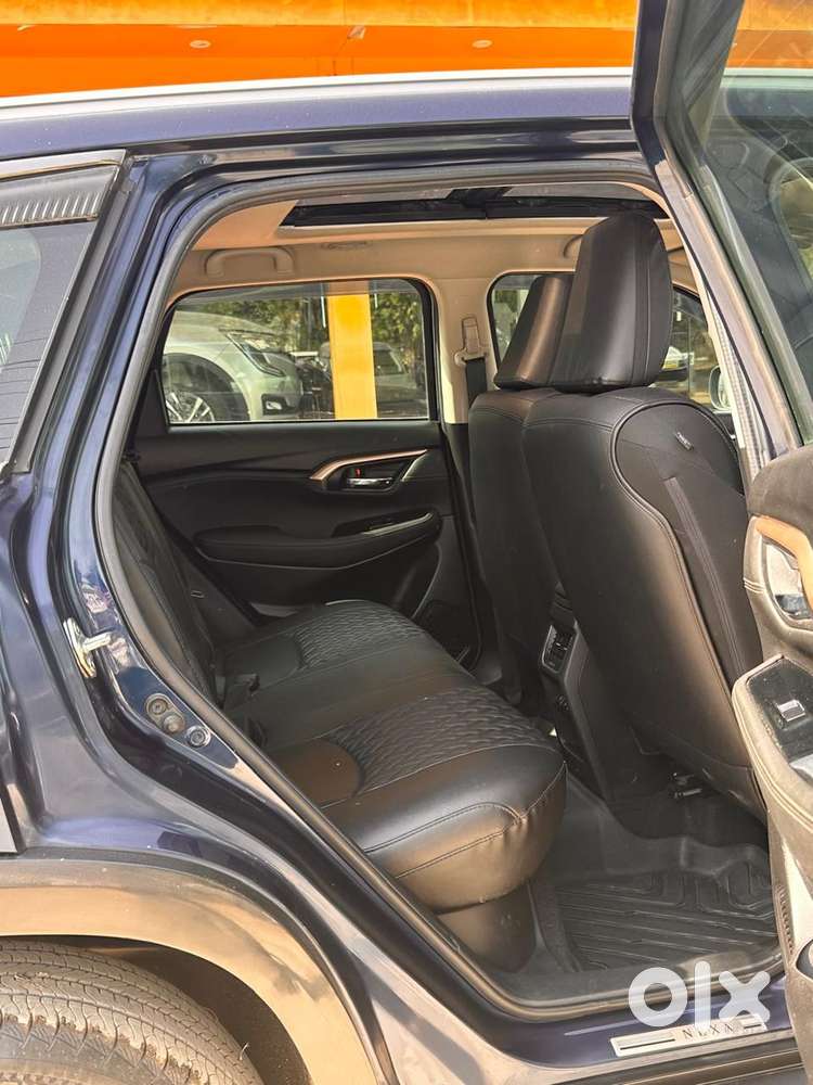 Maruti Suzuki Grand Vitara 1.5 Zeta Smart Hybrid At, 2023, Petrol