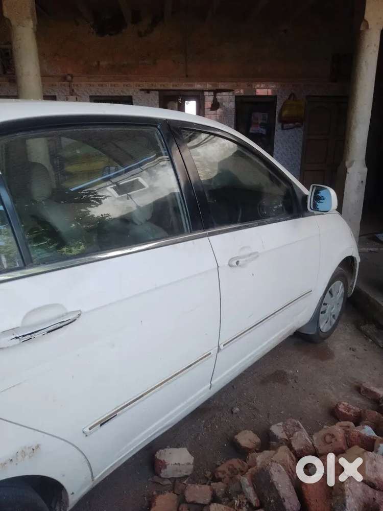 Tata Vista Tech 2012