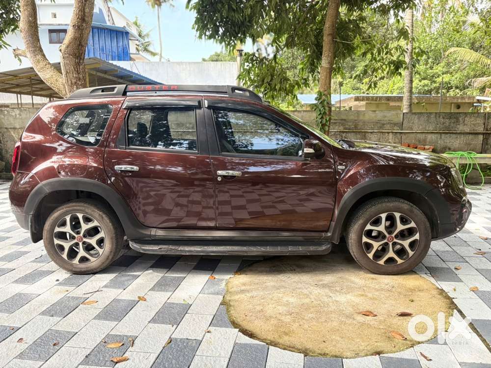 Renault Duster Rxs Petrol X-tronic 1.3 &mdash; First Owner