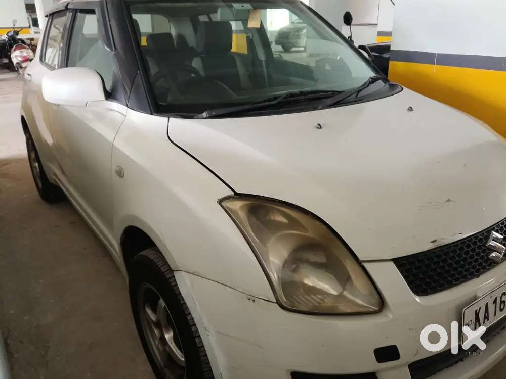 Maruti Suzuki Swift Vxi Petrol