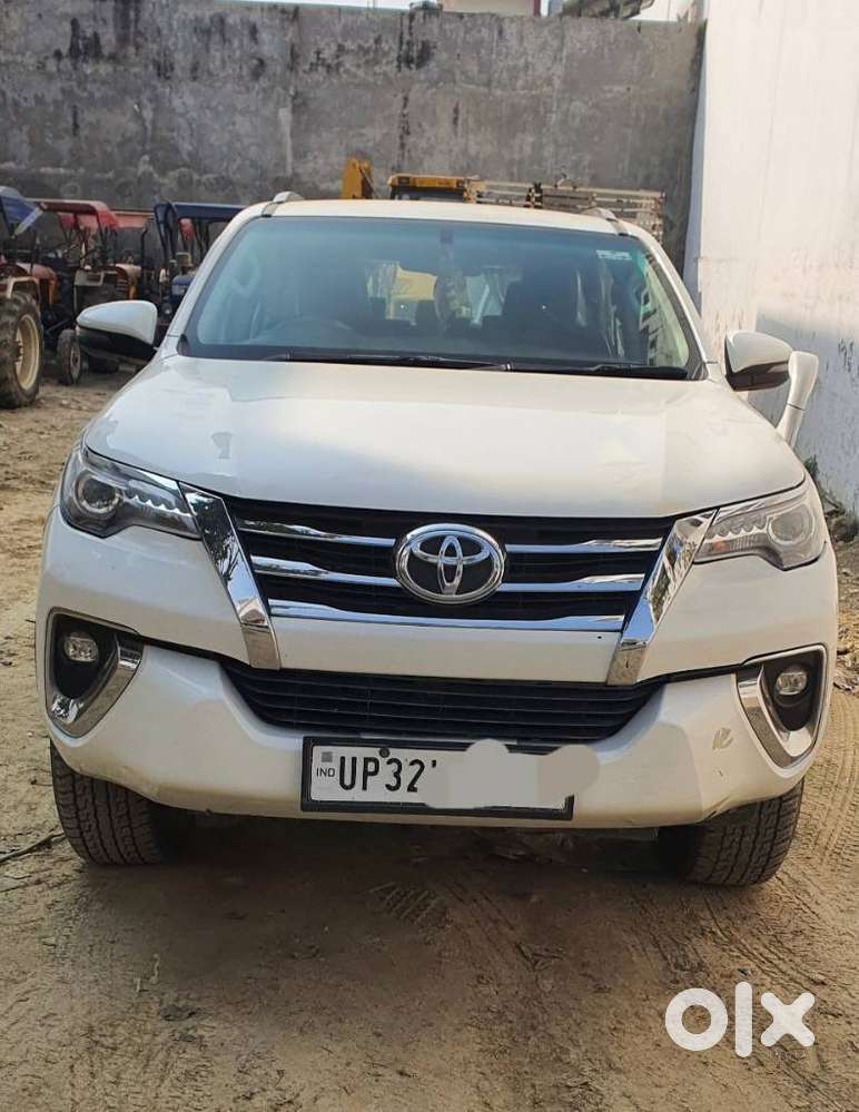 Toyota Fortuner 4x2 At 2.8 Diesel, 2019, Diesel
