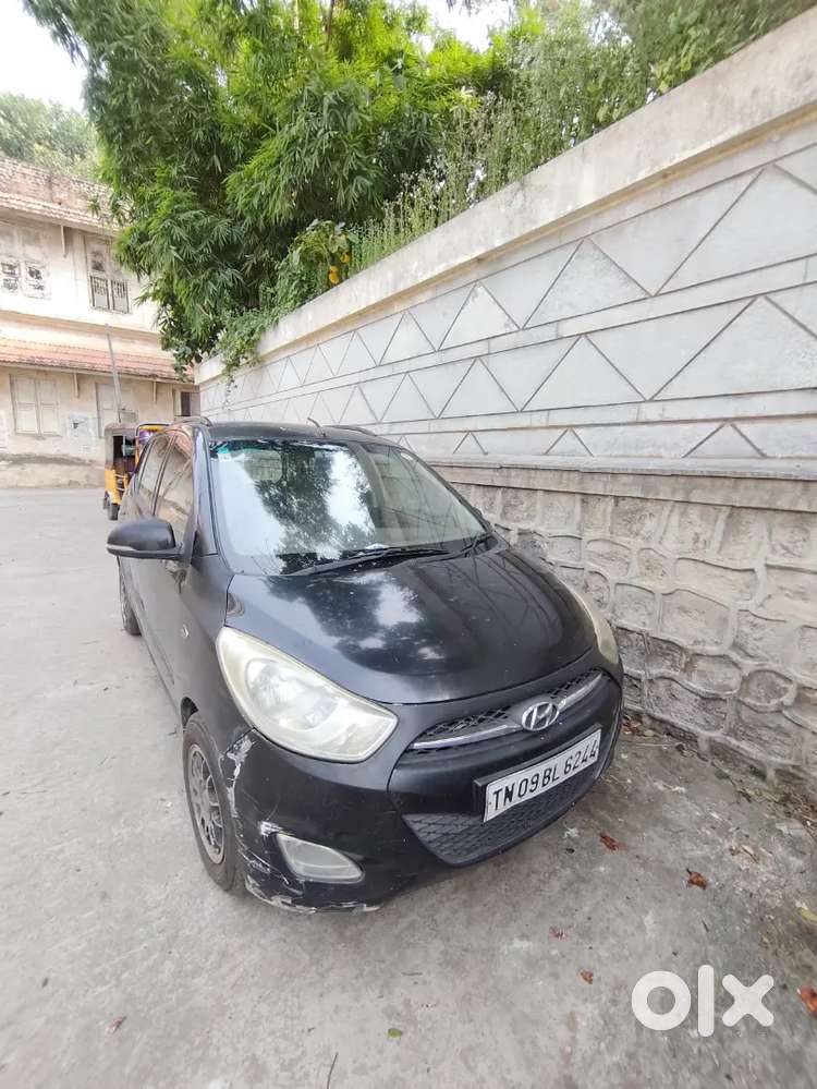 Hyundai I10 2012 Petrol 180000 Km Driven