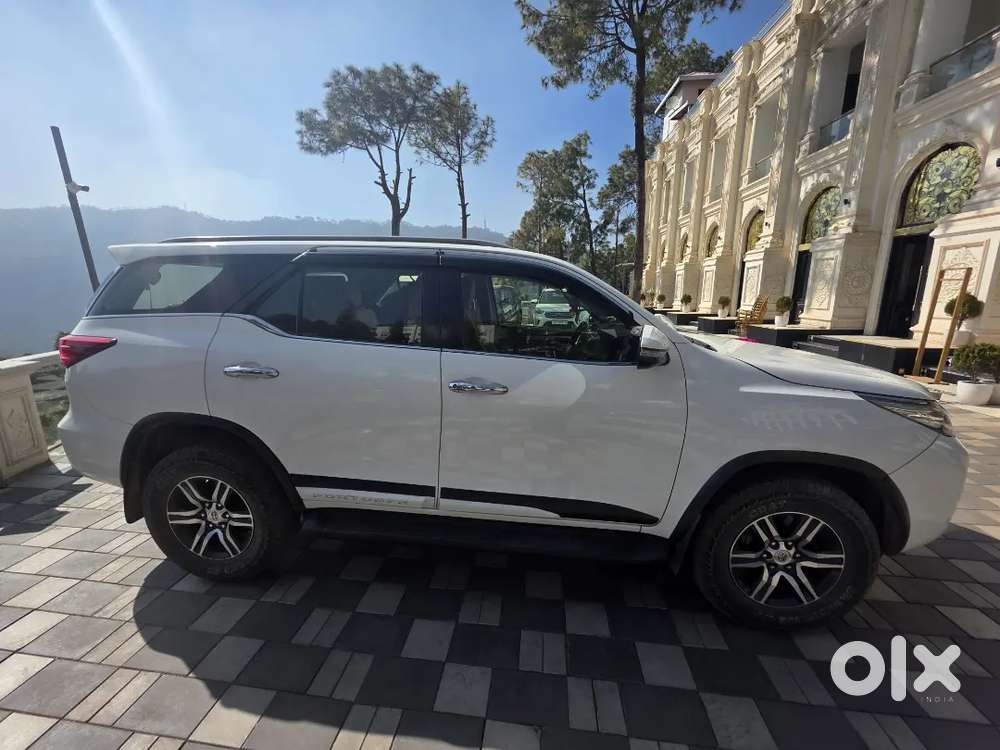 Toyota Fortuner 2019 Diesel 76620 Km Driven, Fully Service Record
