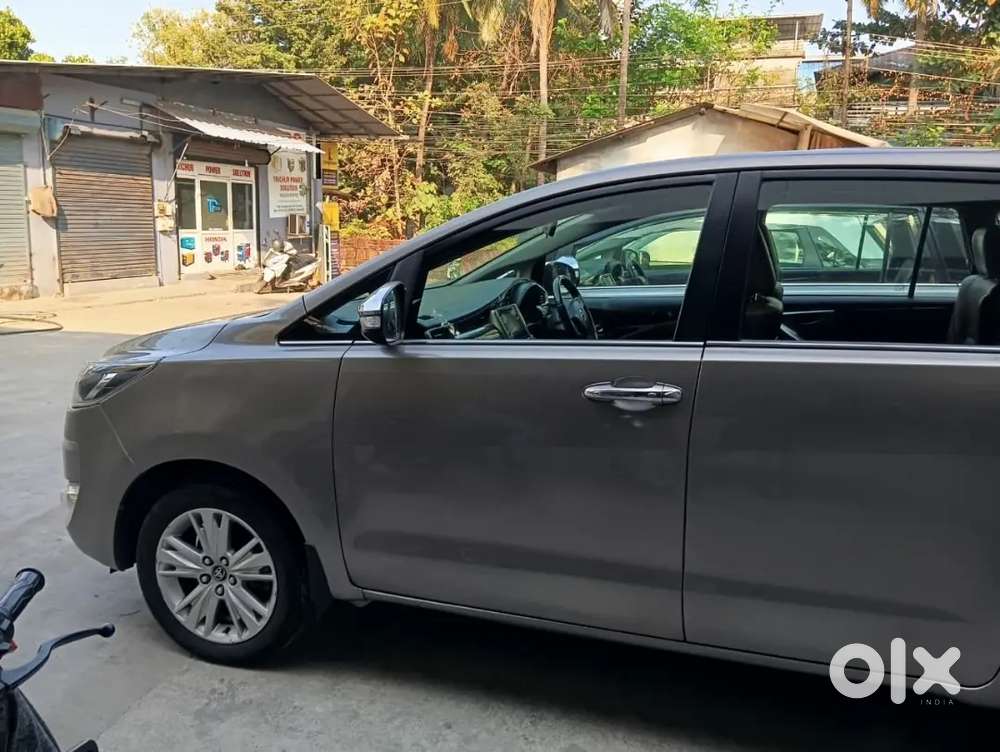 Innova Z Automatic 2.8crista Sale