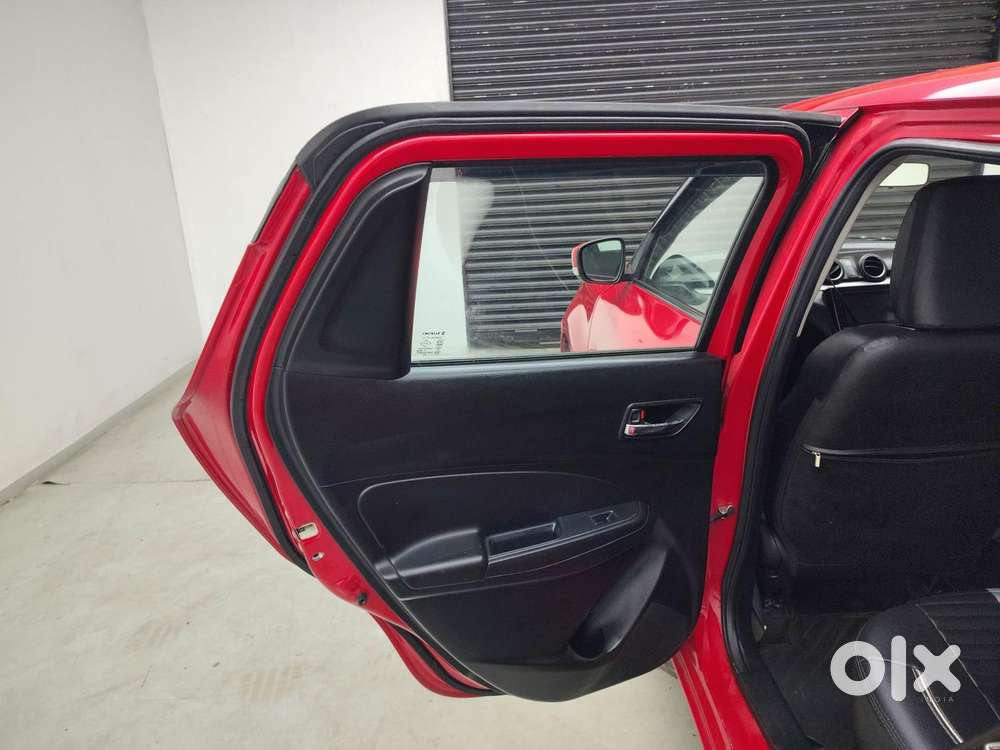 Maruti Suzuki Swift 1.3 Zxi, 2023, Petrol