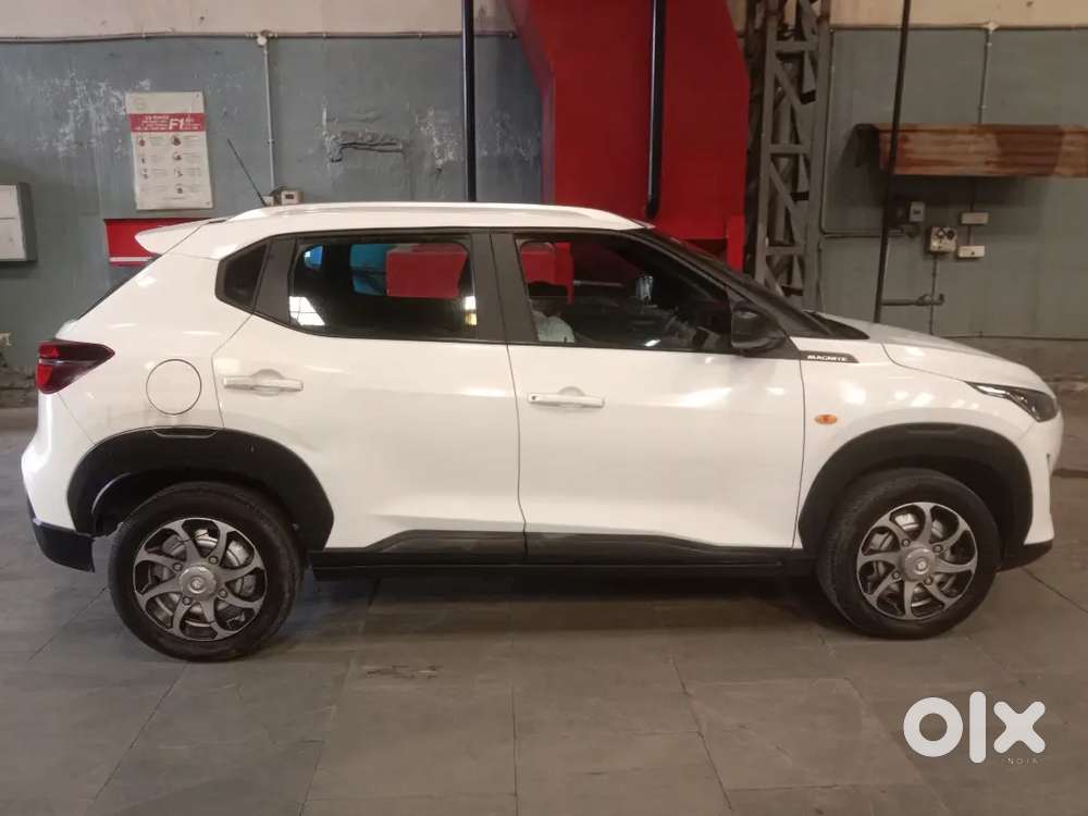 Nissan Magnite 2023 Petrol 30000 Km Driven