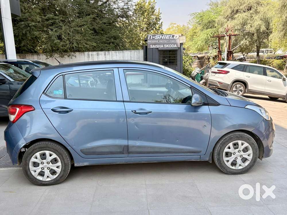 Hyundai Grand I10 2013-2016 Sportz, 2015, Petrol