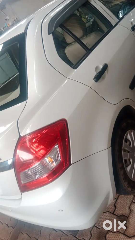 Maruti Suzuki Dzire 2018 Diesel 100000 Km Driven