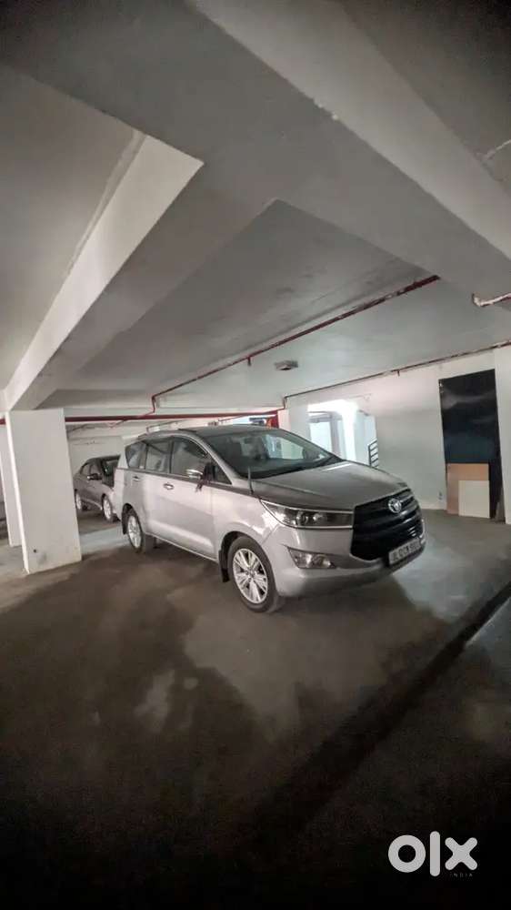 Toyota Innova Crysta 2018