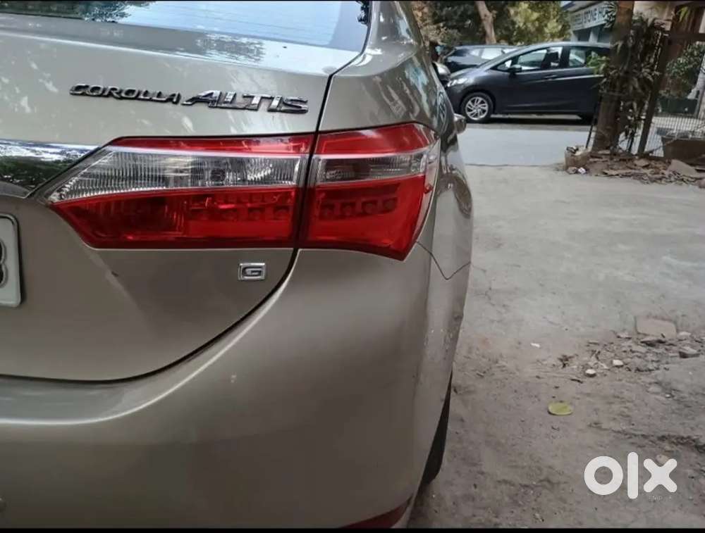 Toyota Corolla H3 2015