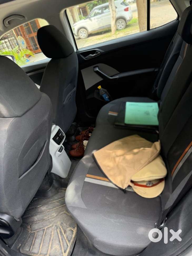 Skoda Kushaq 1.0 Tsi Ambition At, 2023, Petrol