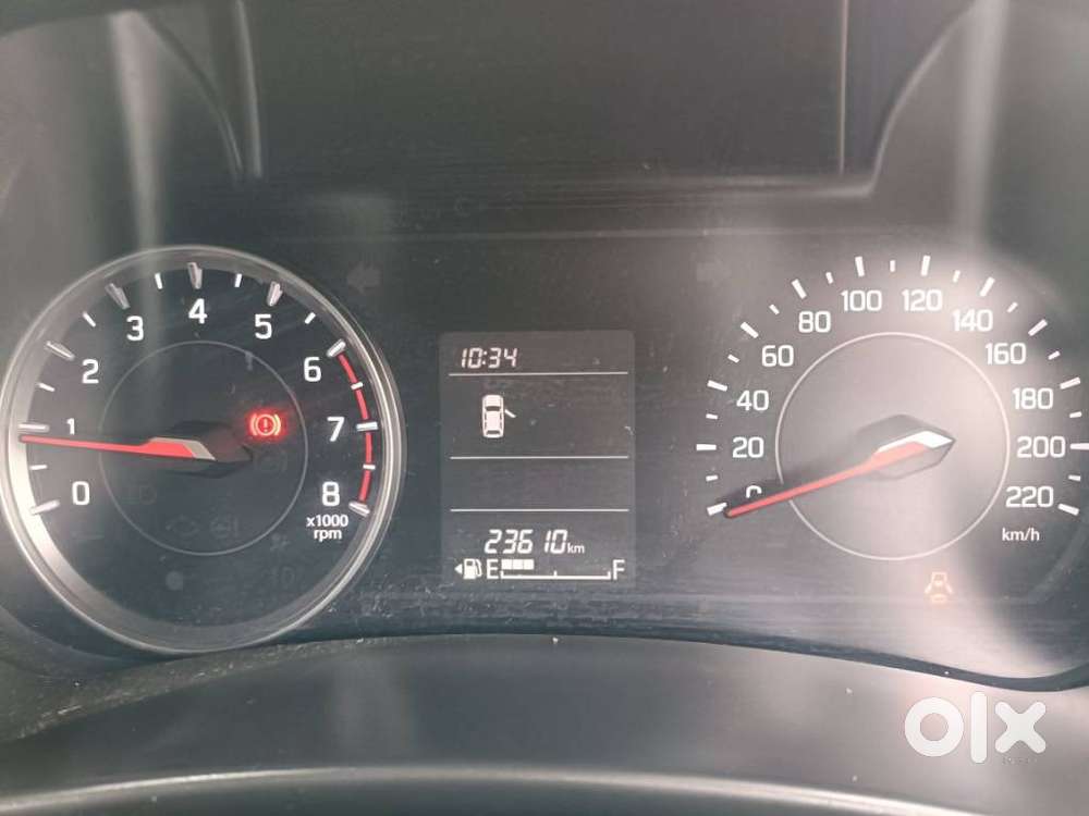 Maruti Suzuki Swift 1.2 Vxi (o), 2024, Petrol