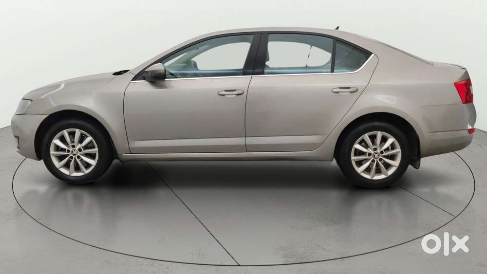 Skoda Octavia 1.8 Tsi Style Plus At, 2016, Petrol