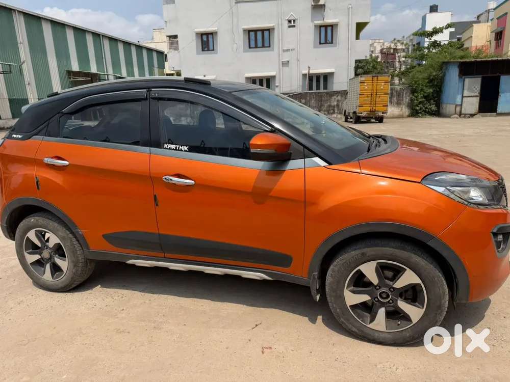 Tata Nexon 2018 - Diesel Automatic