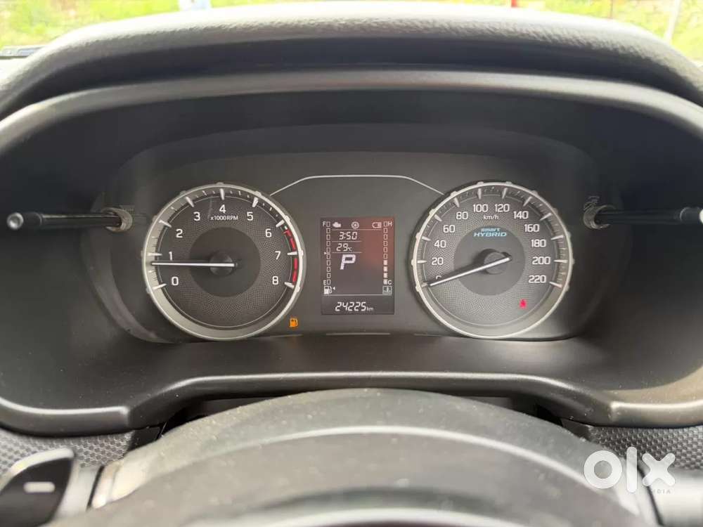 Maruti Suzuki Brezza Vxi At, 2024, Petrol